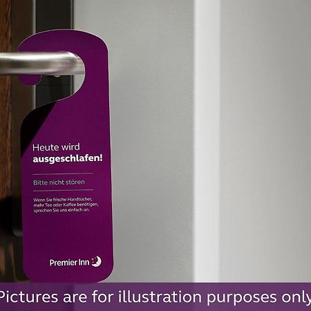 Premier Inn Stuttgart City Centre 외부 사진
