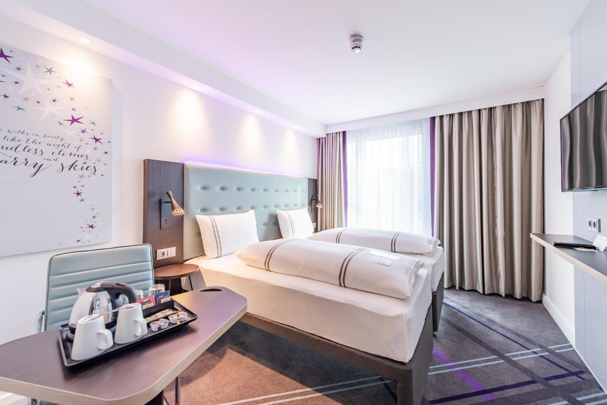 Premier Inn Stuttgart City Centre 외부 사진